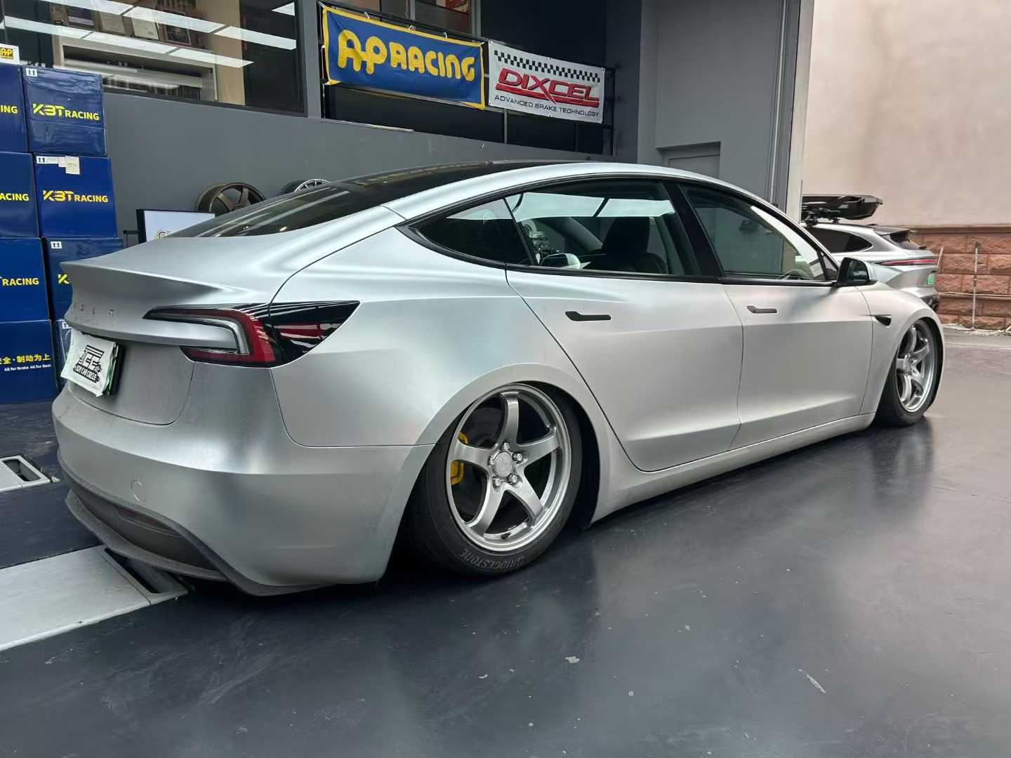 #重塑电驱美学#特斯拉model3改装 AIRBFT 气动避震
